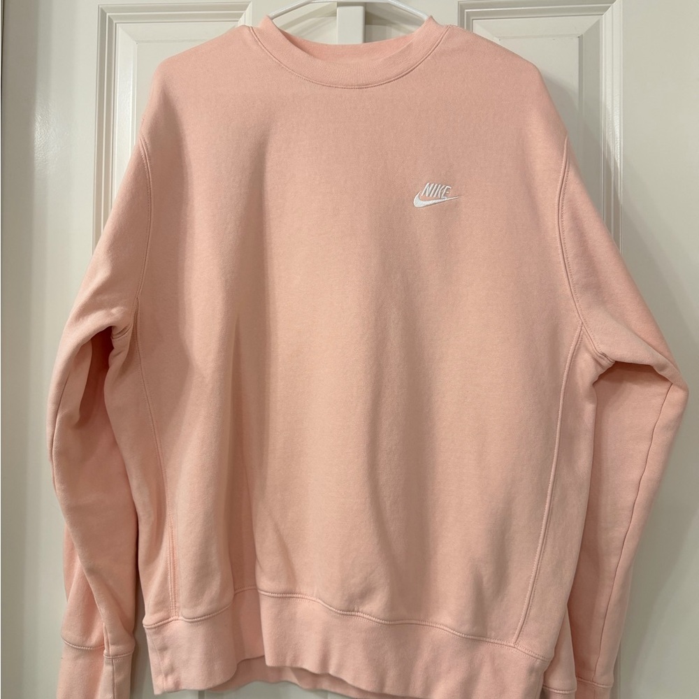 NWOT  Club Fleece Crewneck Sweatshirt